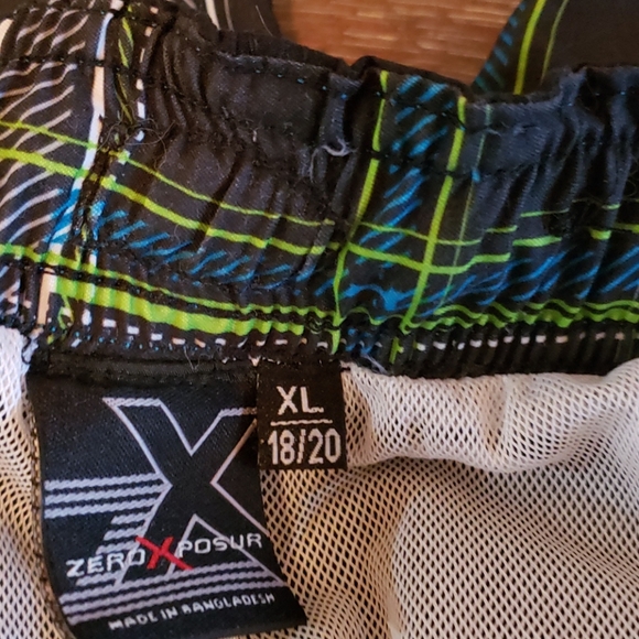 💖2XHost Pick💖Great condition! ZeroXposur swim trunks  lot of 3 - Picture 5 of 15